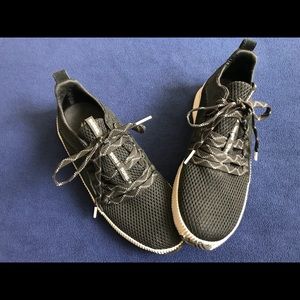 Women’s Sorel sneakers